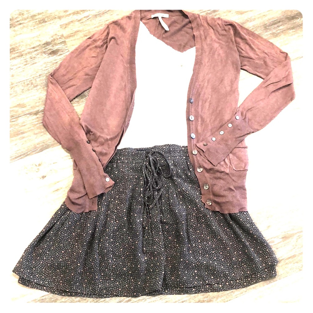 AE skirt